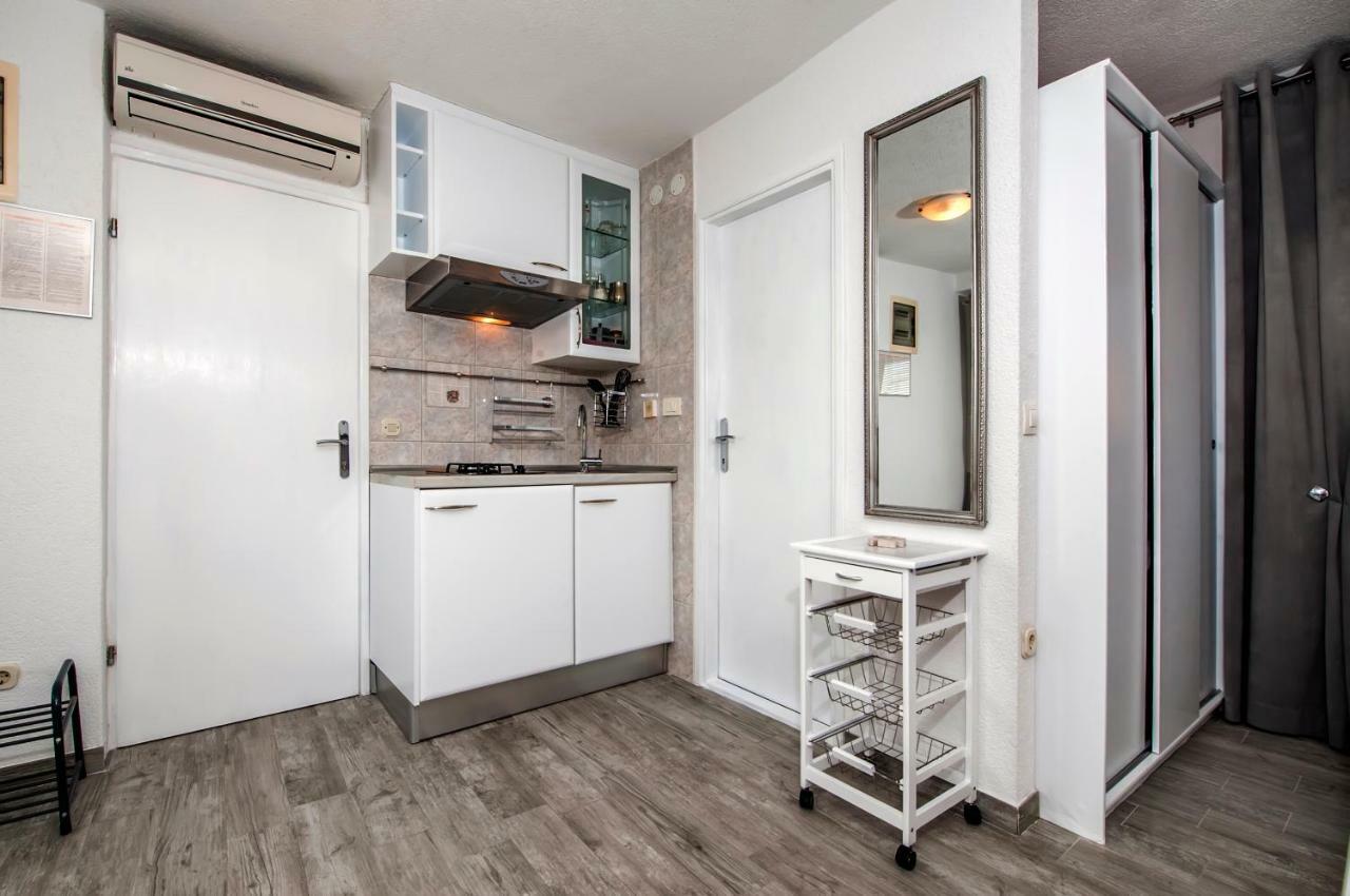 Studio Apartment Sunce Rovinj Exterior foto